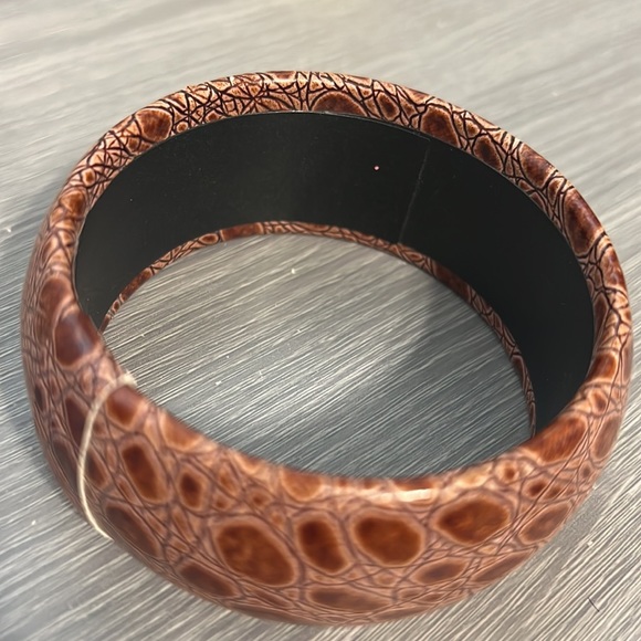 Vintage Brown Reptile Print Bangle Bracelet - Picture 5 of 9